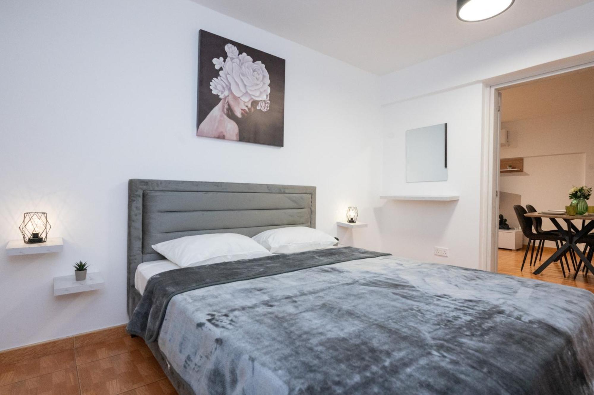 Napa Centrale Suites Айя-Напа Екстер'єр фото