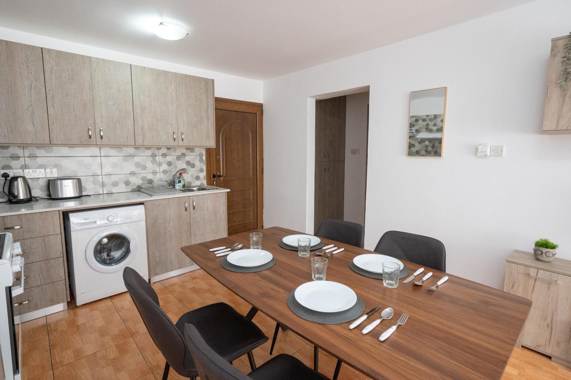 Napa Centrale Suites Айя-Напа Екстер'єр фото