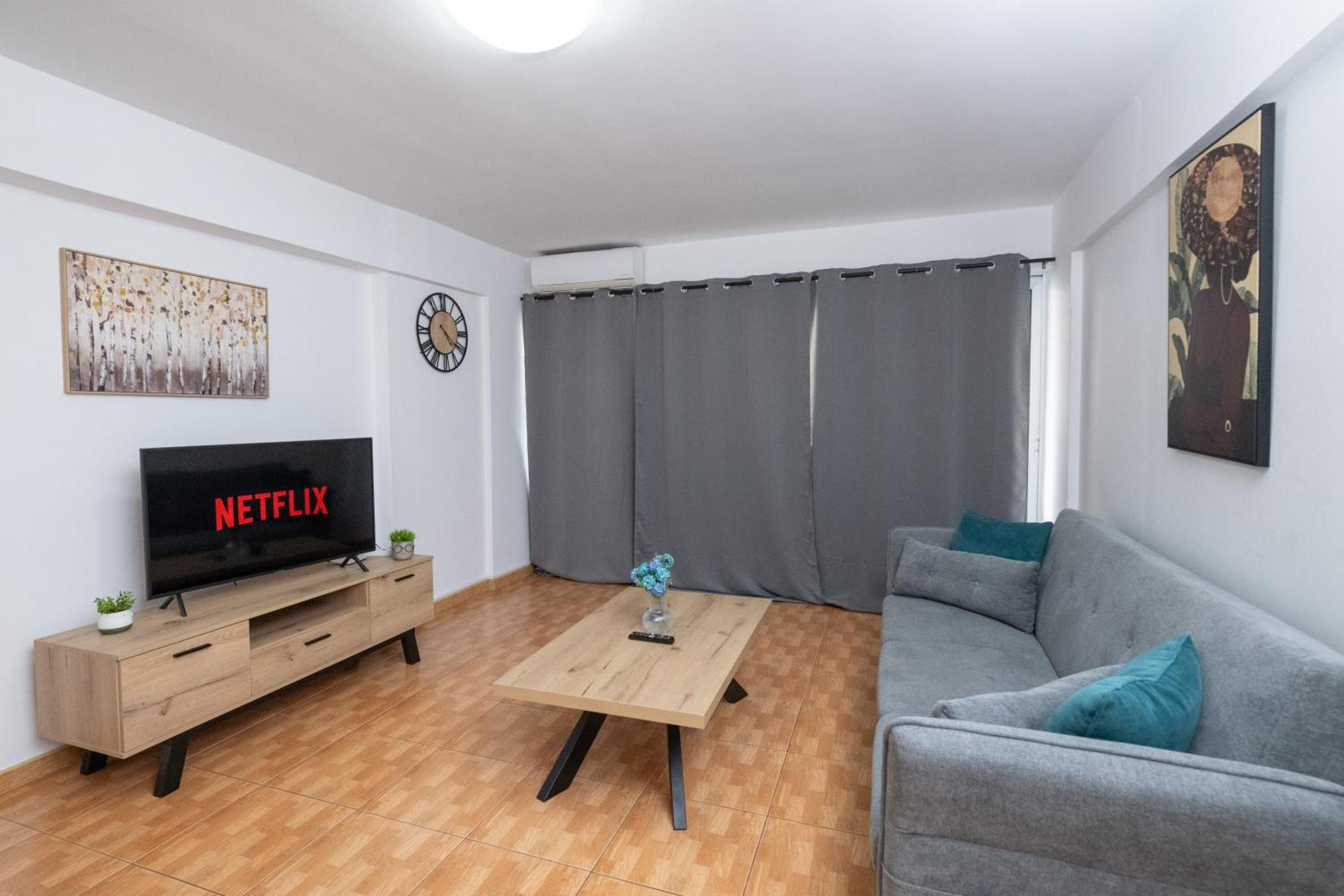 Napa Centrale Suites Айя-Напа Екстер'єр фото