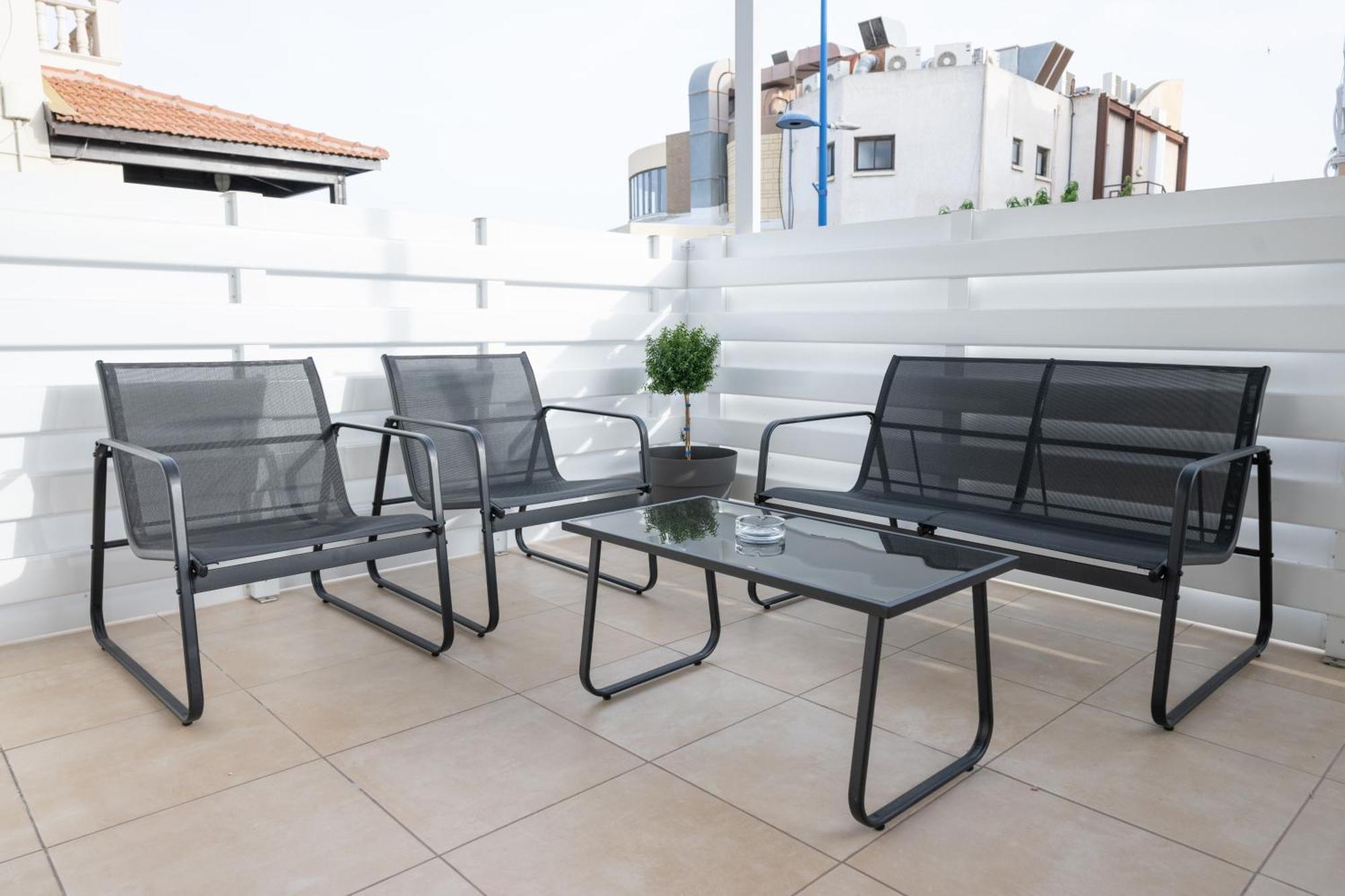 Napa Centrale Suites Айя-Напа Екстер'єр фото