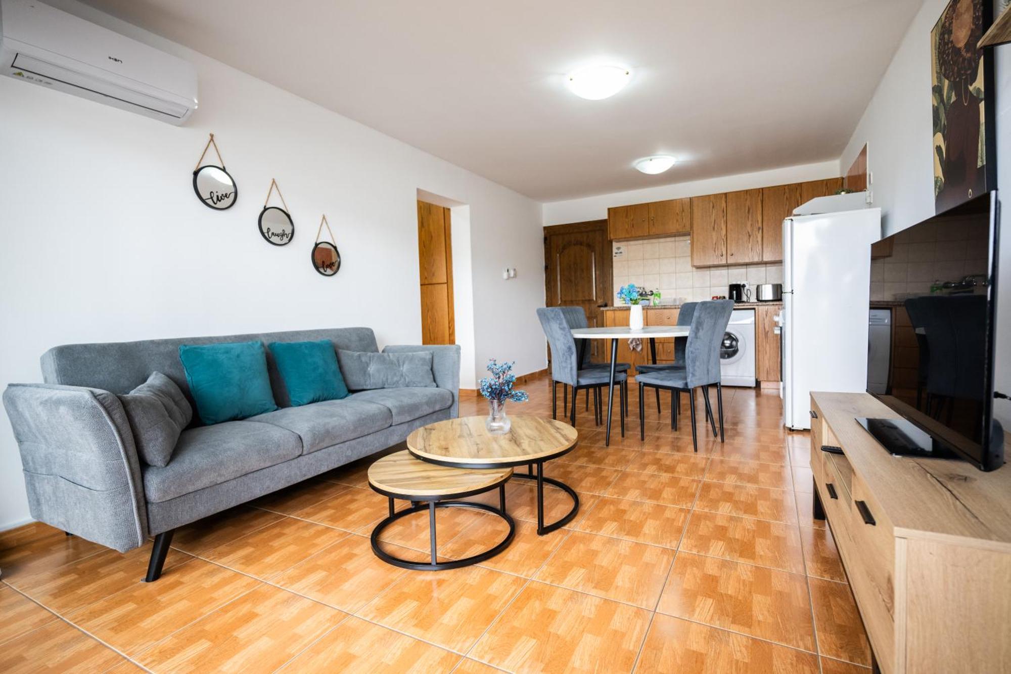 Napa Centrale Suites Айя-Напа Екстер'єр фото