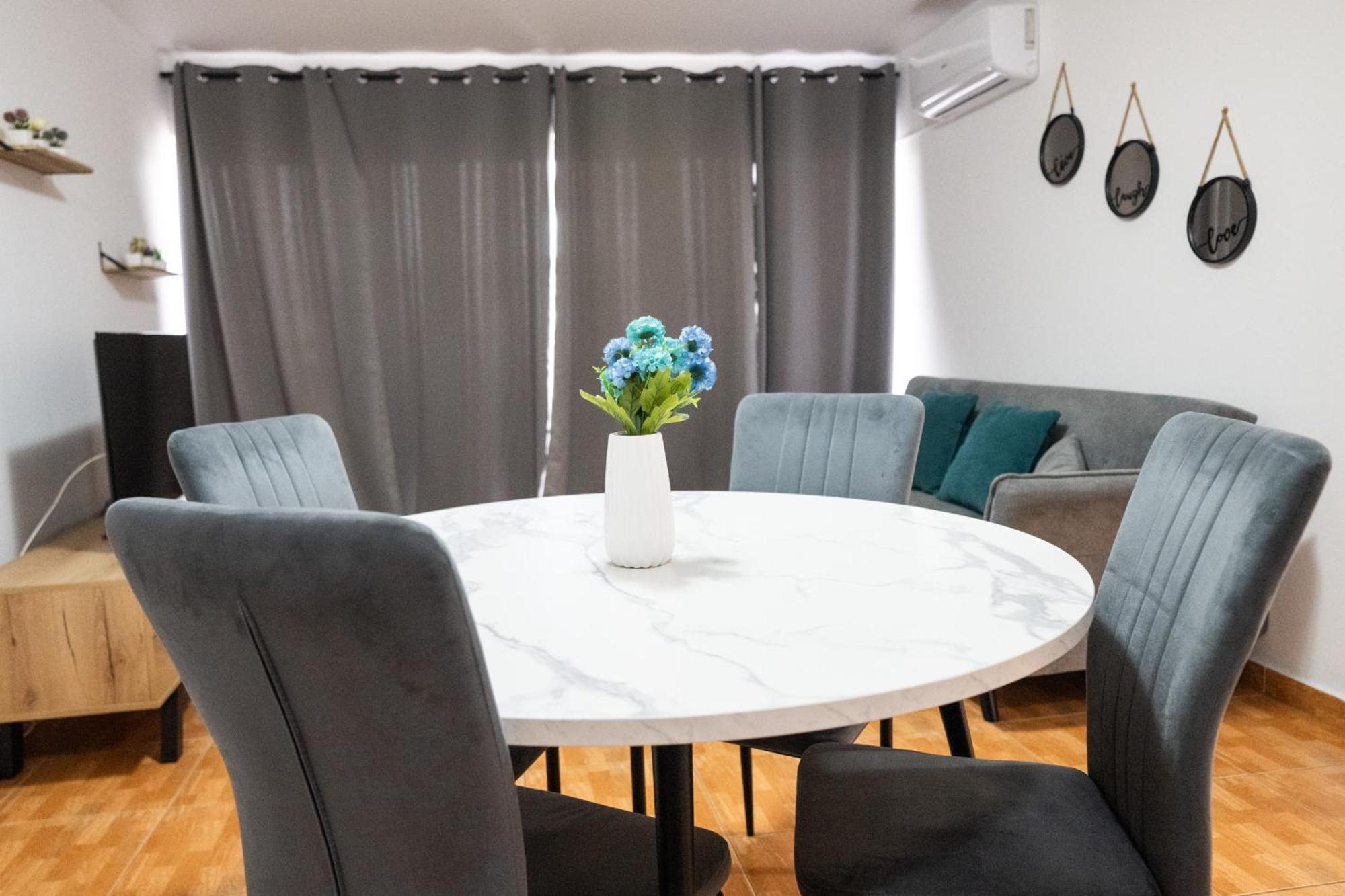 Napa Centrale Suites Айя-Напа Екстер'єр фото
